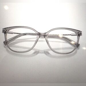 Elegant Authentic Like new woman’s Tiffany’s Frame model # TF2168
